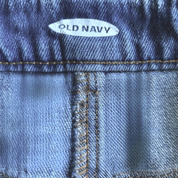 Denim Skirt, Distressed & Raw Hem, Old Navy, Size 6 - Picture 4 of 7